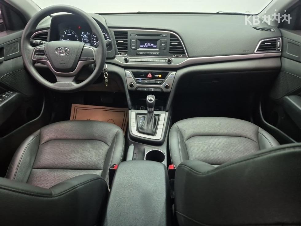 Hyundai Elantra — miniaturë 7