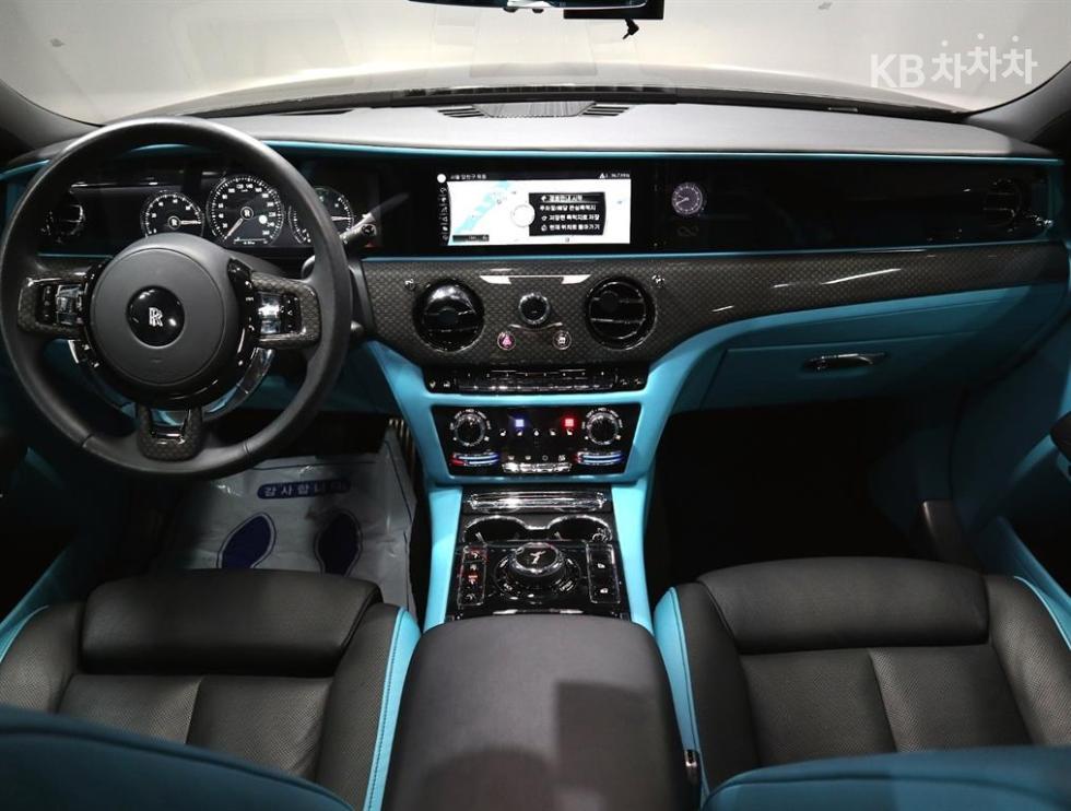 Rolls-Royce Ghost — miniaturë 5