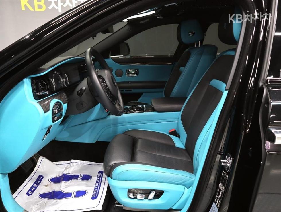 Rolls-Royce Ghost — miniaturë 9