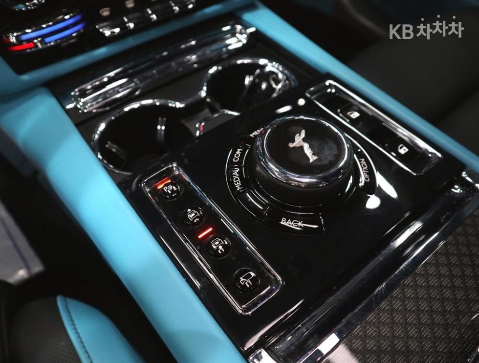 Rolls-Royce Ghost — miniaturë 13
