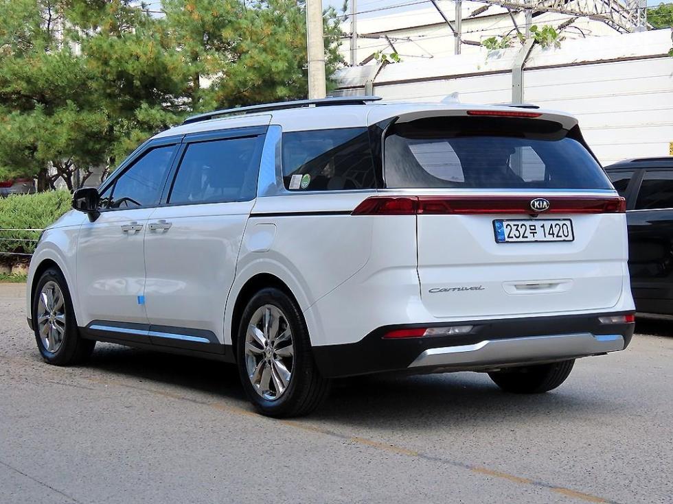 Kia Carnival NOBLESSE — фото 3
