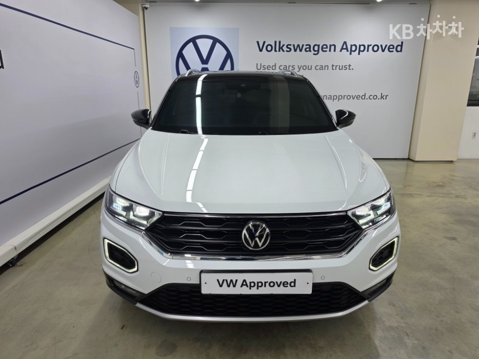 Volkswagen T-Roc Prestige — фото 1