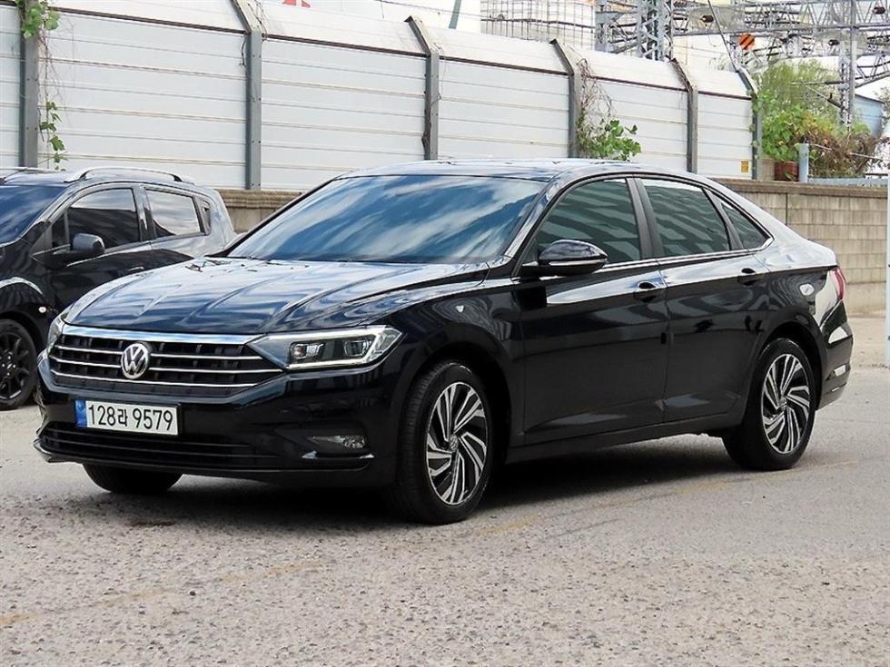 Volkswagen Prestige — фото 2