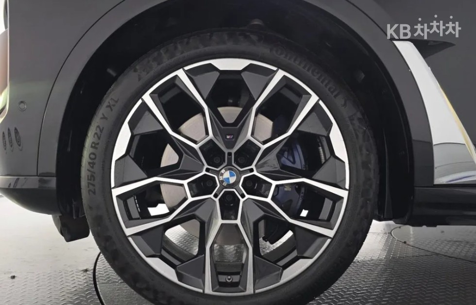 BMW X7 — miniaturë 5