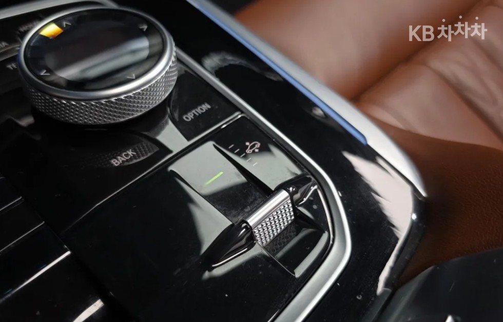 BMW X7 — miniaturë 17