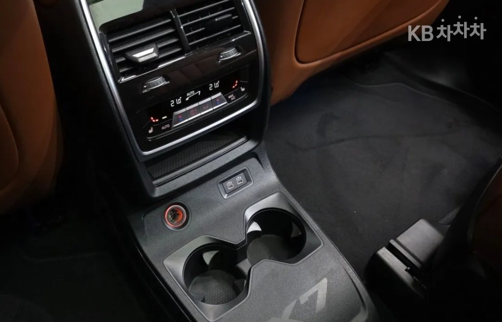 BMW X7 — miniaturë 18