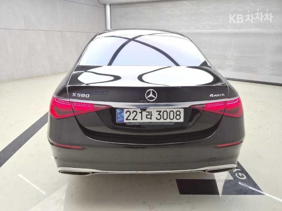 Mercedes-Benz S-Class BASE MODEL — фото 3
