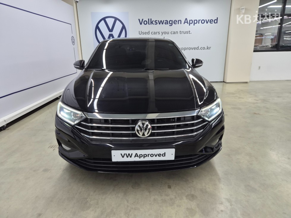 Volkswagen Prestige — фото 1