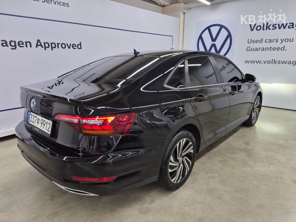 Volkswagen Prestige — фото 4
