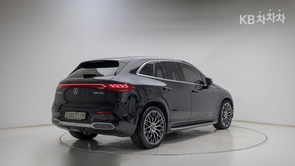 Mercedes-Benz EQE — miniaturë 4