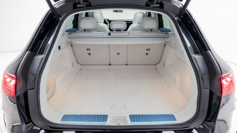 Mercedes-Benz EQE — miniaturë 8