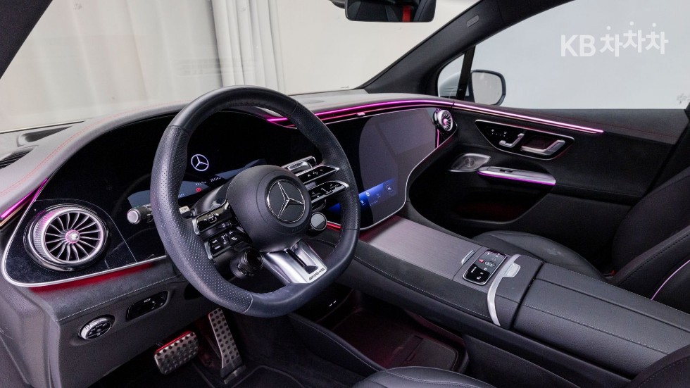 Mercedes-Benz EQE — miniaturë 10