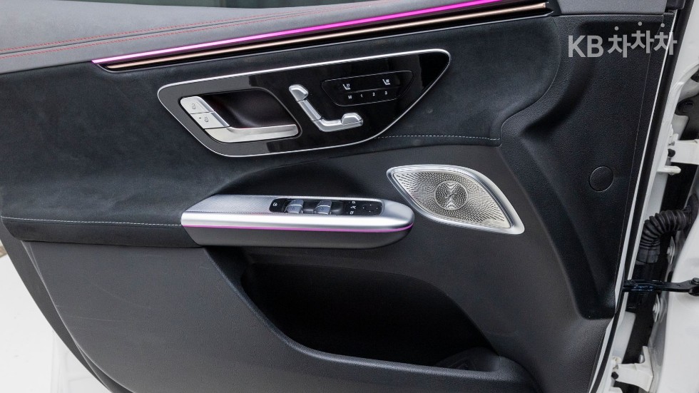 Mercedes-Benz EQE — miniaturë 15
