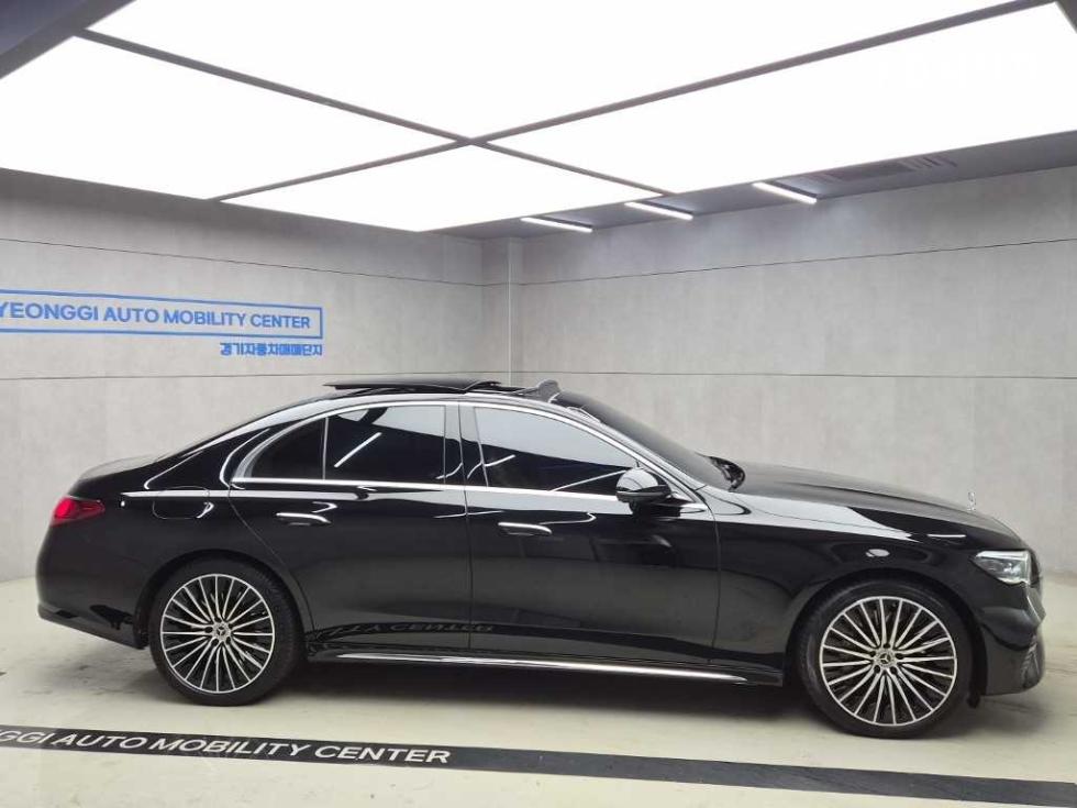 Mercedes-Benz E-Class Exclusive — фото 2