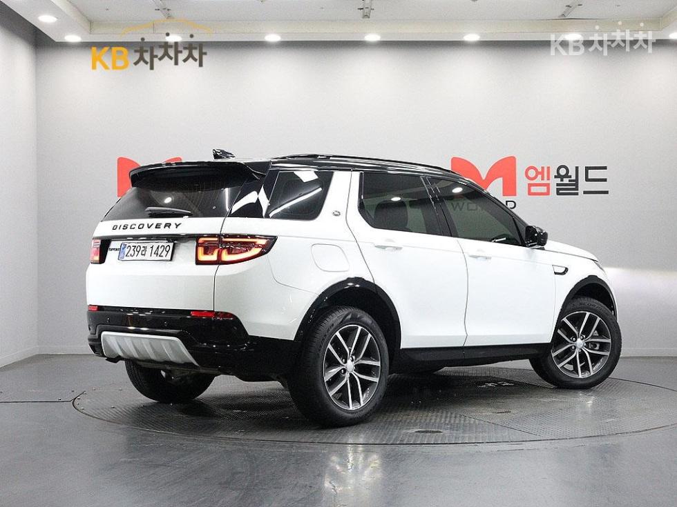 Land Rover Discovery Sport Dynamin SE — фото 4