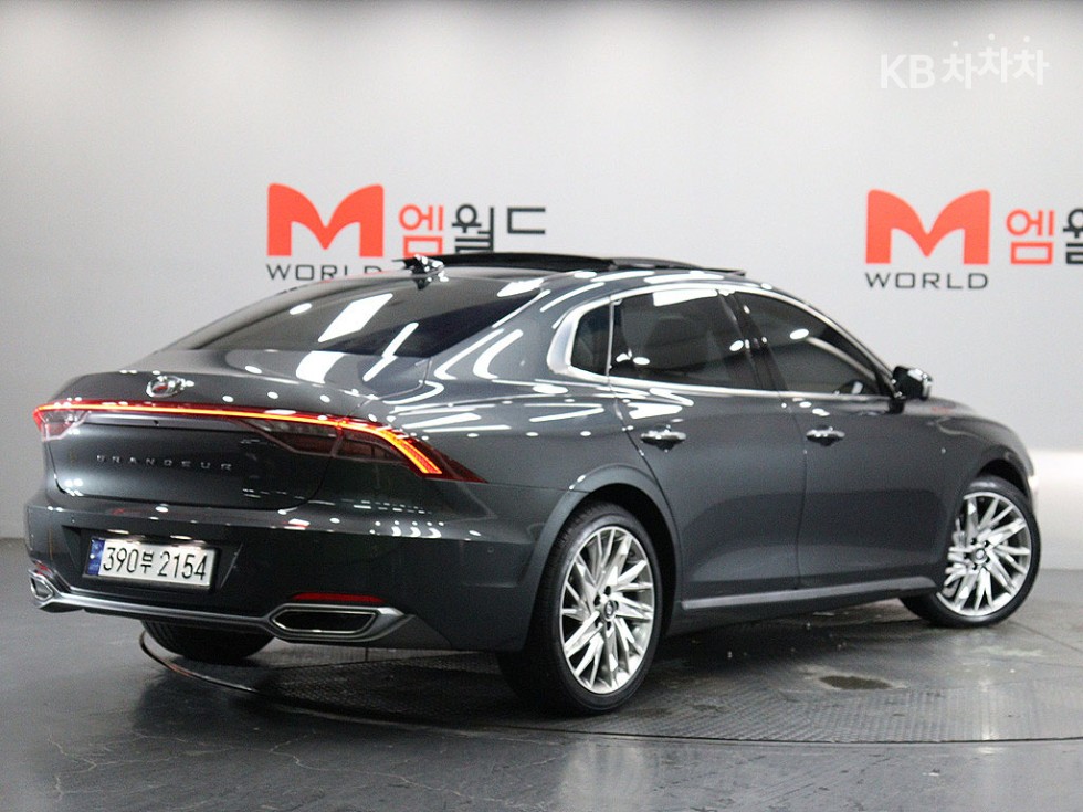Hyundai Grandeur CALLIGRAPHY — фото 4
