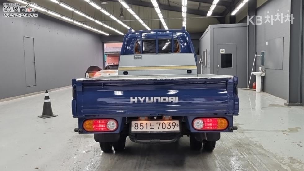 Hyundai Premium — фото 4