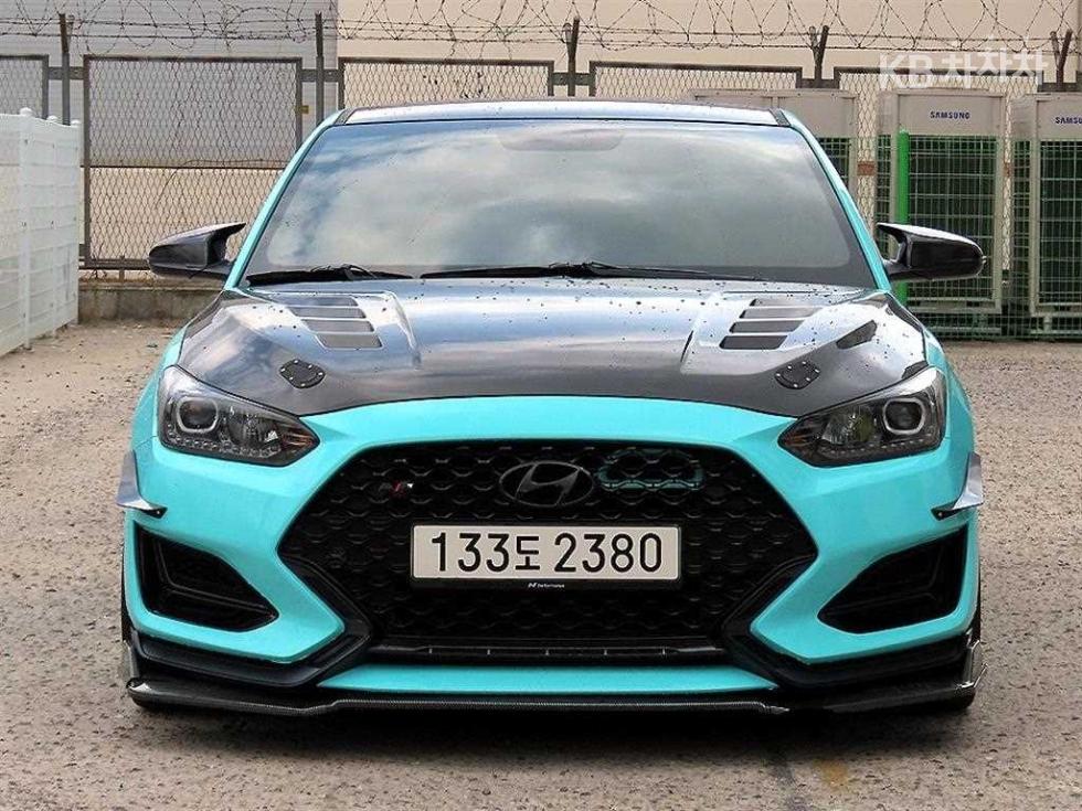 Hyundai Veloster — фото 1