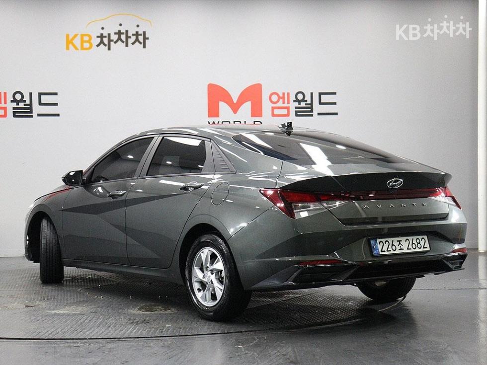 Hyundai Avante Smart — фото 4