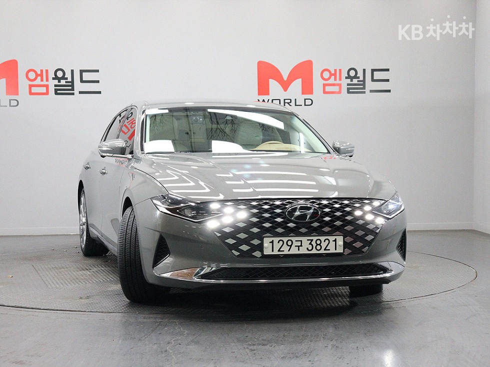 Hyundai Grandeur CALLIGRAPHY — фото 2