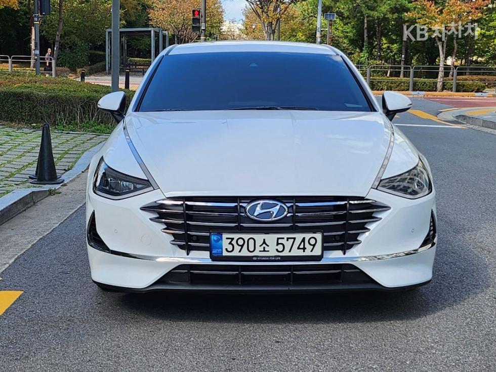 Hyundai Sonata Premium Family — фото 2
