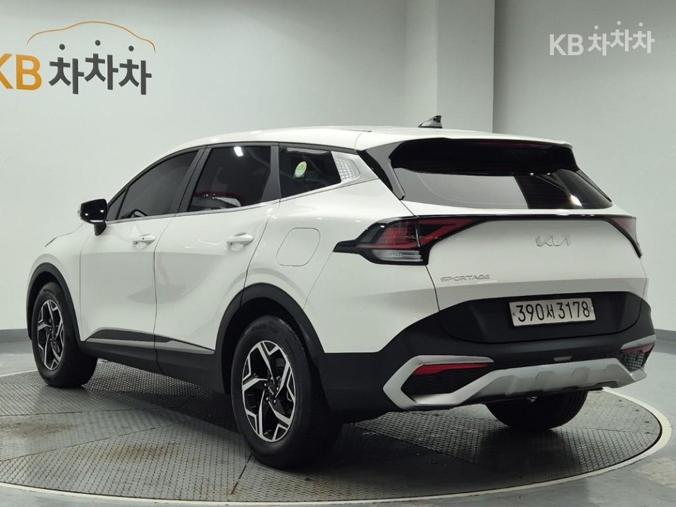 Kia Sportage TRENDY — фото 2