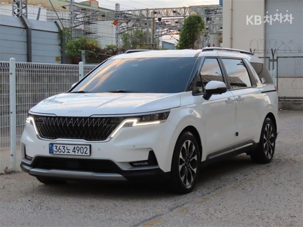Kia Carnival PRESTIGE — фото 2