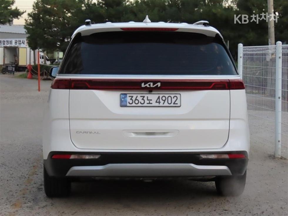 Kia Carnival PRESTIGE — фото 4