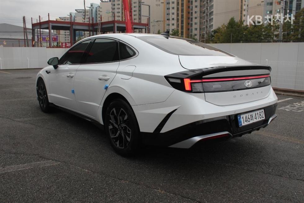 Hyundai Sonata — miniaturë 4