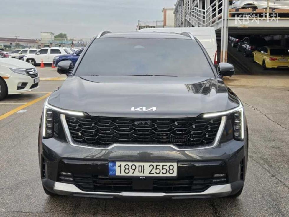 Kia Sorento SIGNATURE — фото 1