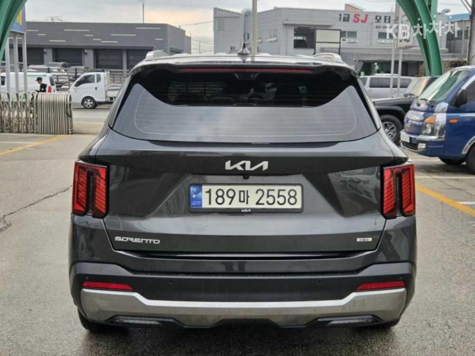 Kia Sorento SIGNATURE — фото 4
