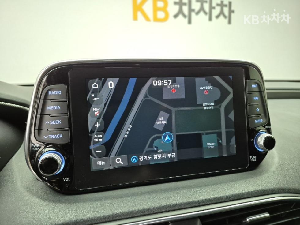 Hyundai Santa Fe — miniaturë 13