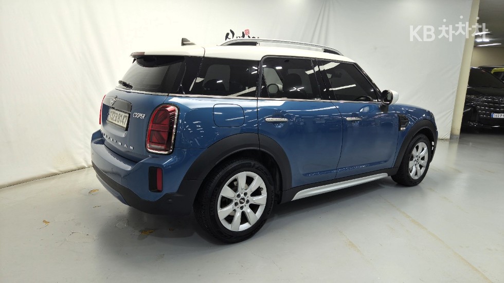 Mini Countryman HighTrim — фото 3