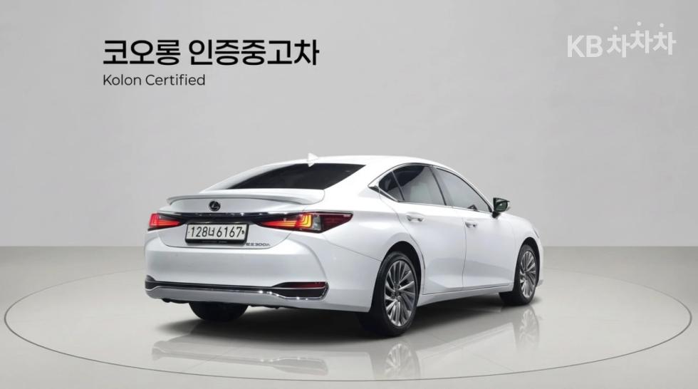 Lexus ES Luxury+ — фото 4