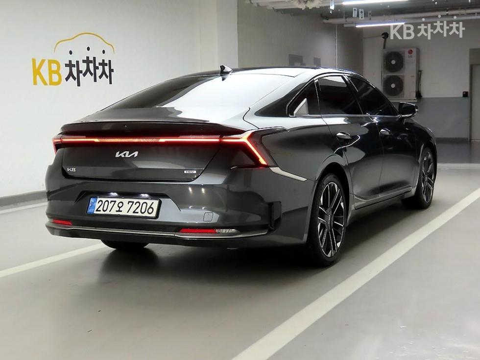 Kia K8 Signature — фото 4