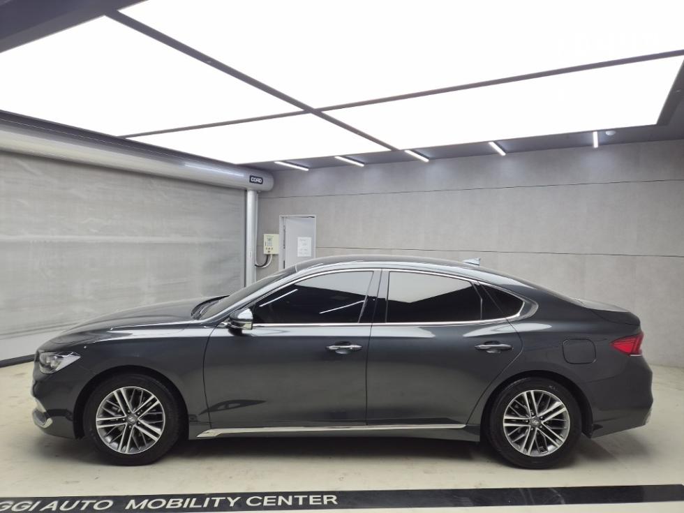 Hyundai Grandeur BASE MODEL — фото 4