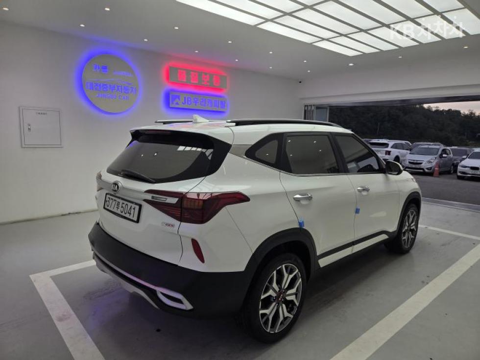 Kia Seltos PRESTIGE — фото 4