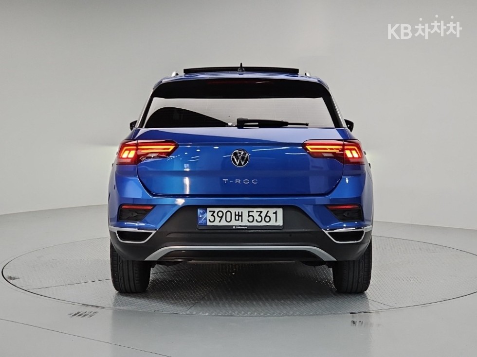Volkswagen T-Roc Prestige — фото 3