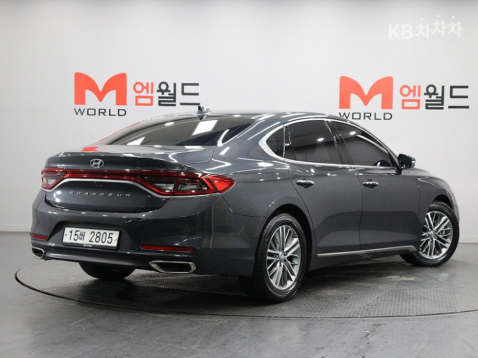 Hyundai Grandeur BASE MODEL — фото 4