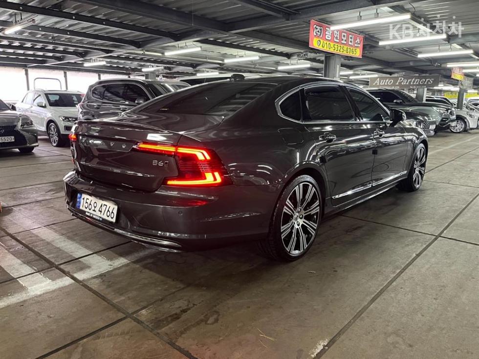 Volvo S90 — фото 4
