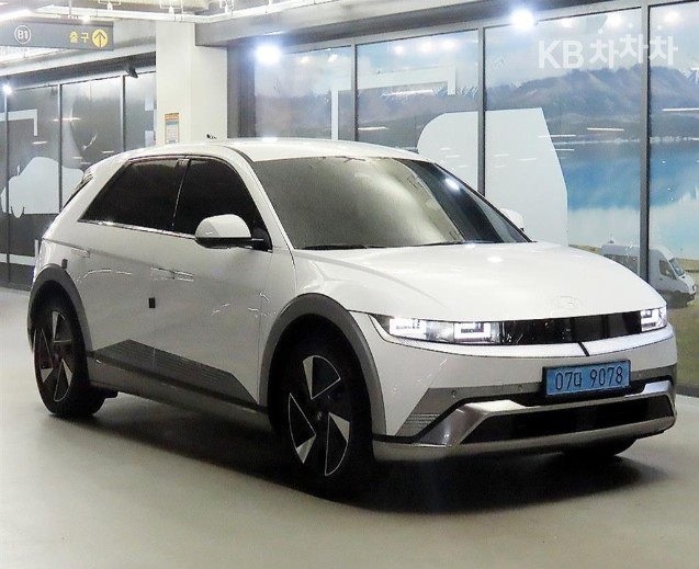 Hyundai IONIQ 5 PRESTIGE — фото 2