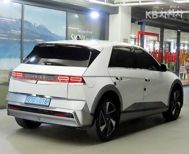 Hyundai IONIQ 5 PRESTIGE — фото 4