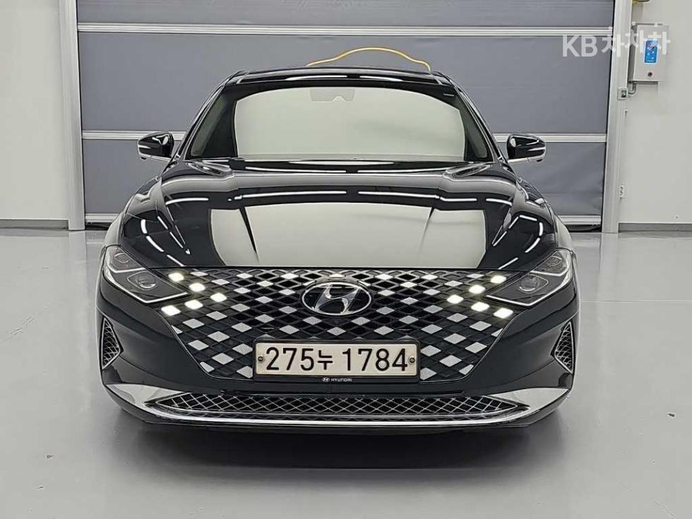Hyundai Grandeur CALLIGRAPHY — фото 1
