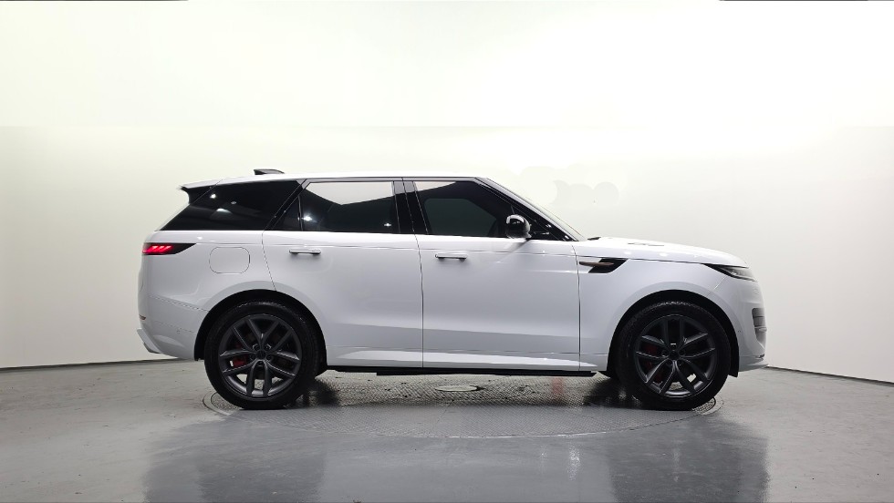 Land Rover Range Rover Sport — miniaturë 5
