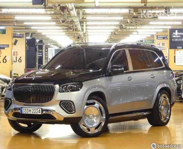 Mercedes-Benz GLS-Class BASE MODEL — фото 2