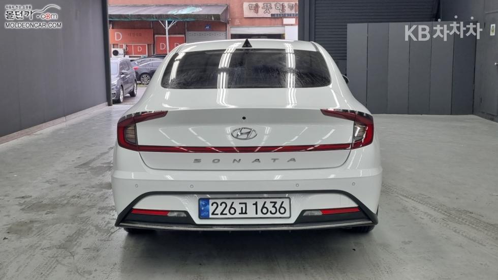 Hyundai Sonata Smart — фото 4
