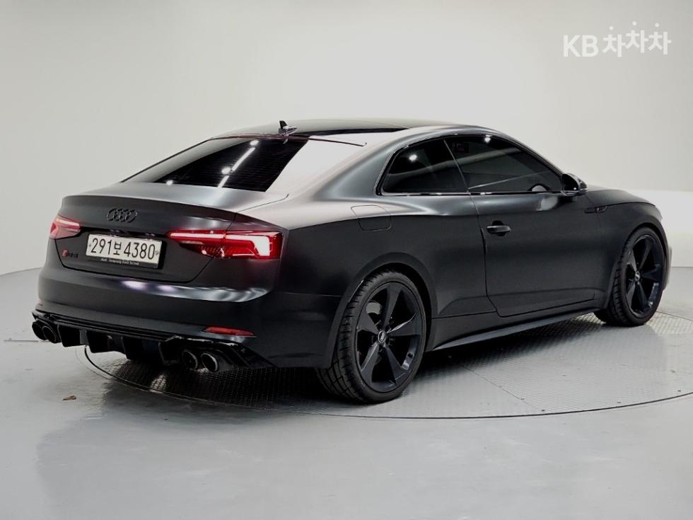 Audi A5 BASE MODEL — фото 4