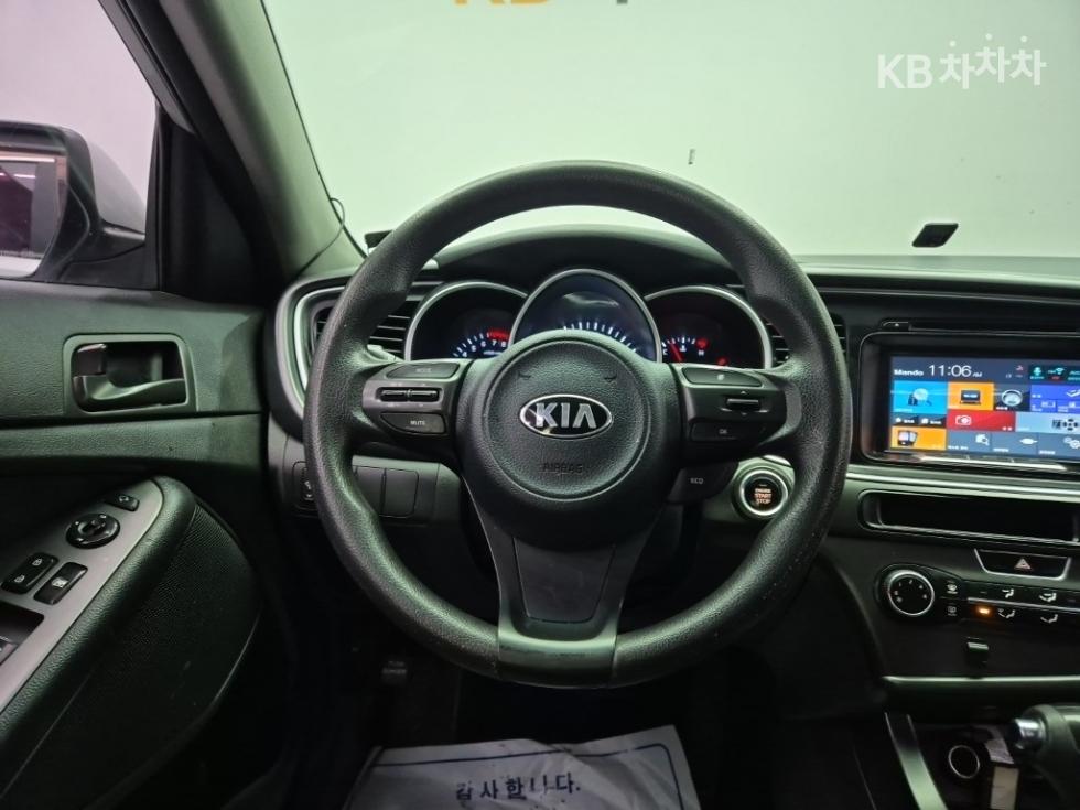 Kia K5 — miniaturë 9