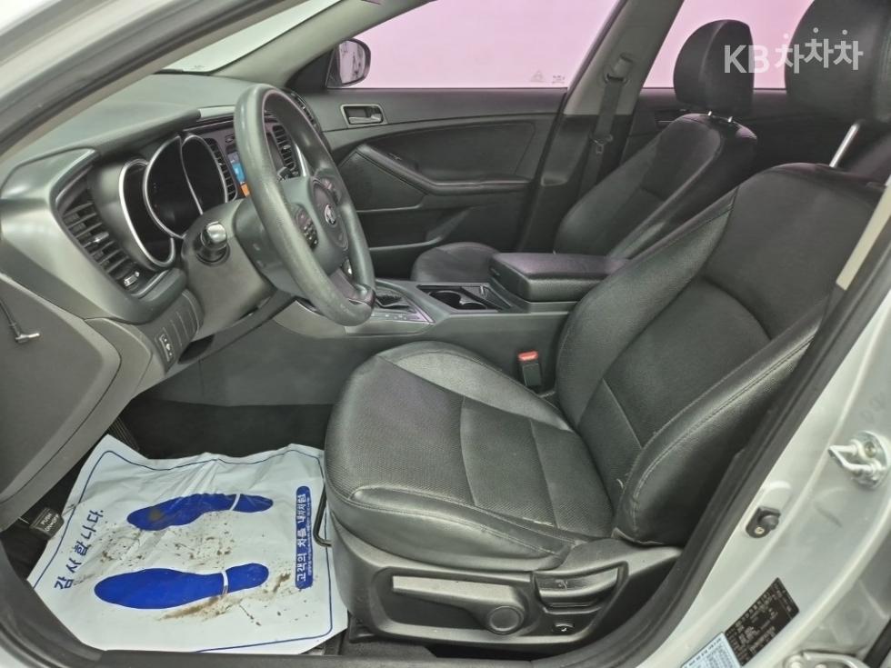 Kia K5 — miniaturë 11