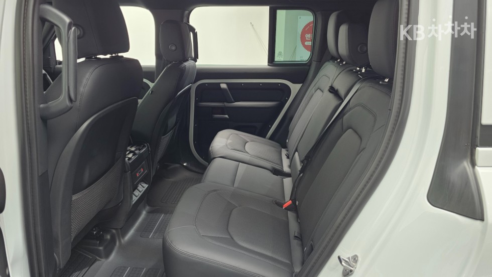 Land Rover Defender X-DYN SE — фото 4